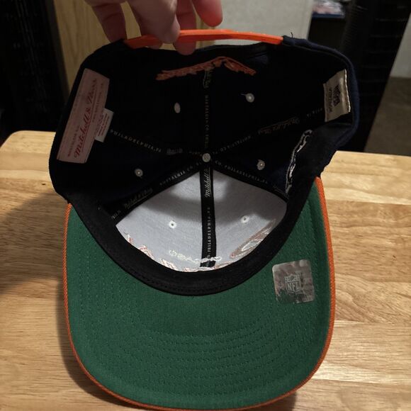 Chicago Bears SnapBack NFL Mitchell & Ness Script Vintage Collection Hat Cap - Picture 7 of 10